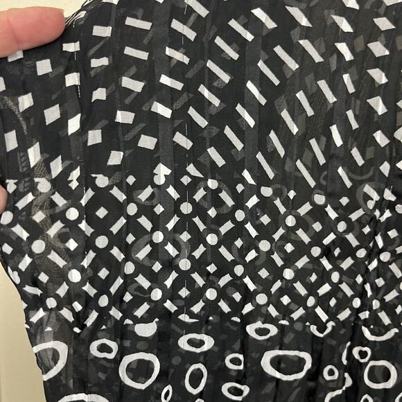 Y2K Notations Sheer Ruffle Tie Blouse 1X Black White Abstract Patchwork Witchy - Picture 5 of 6